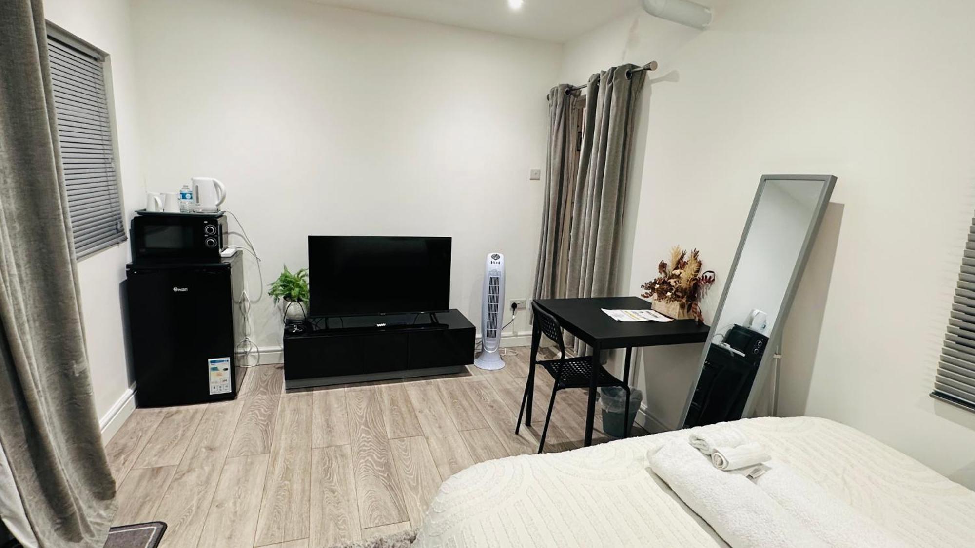 דירות לונדון Cosy And Comfy מראה חיצוני תמונה